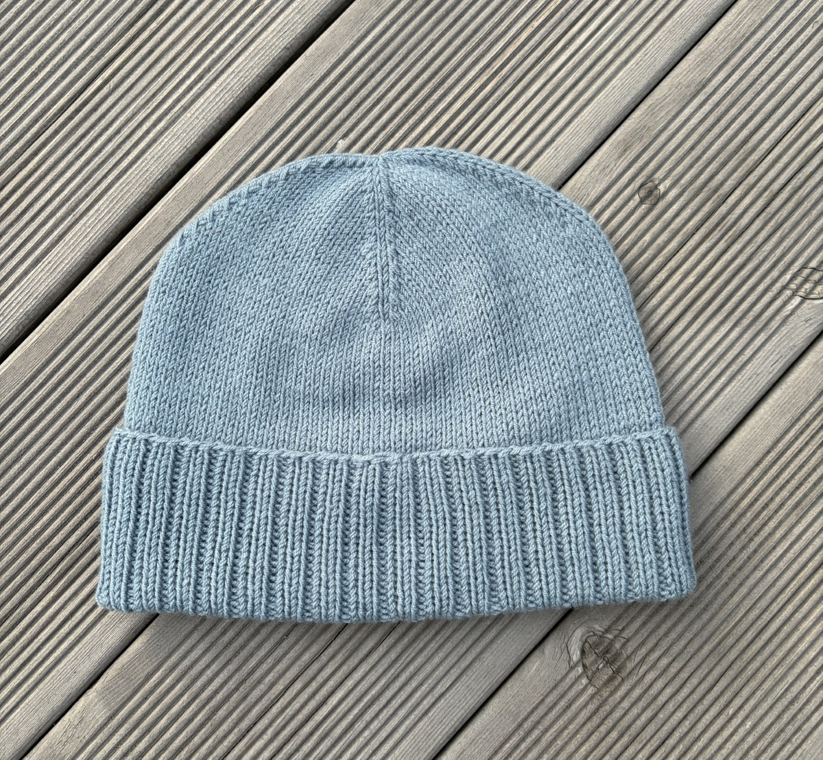 Simple Beanie / Enkel lue